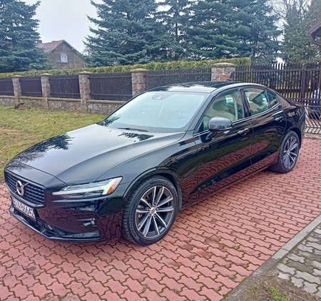 Volvo S60 cena 121000 przebieg: 48000, rok produkcji 2021 z Łapy małe 191